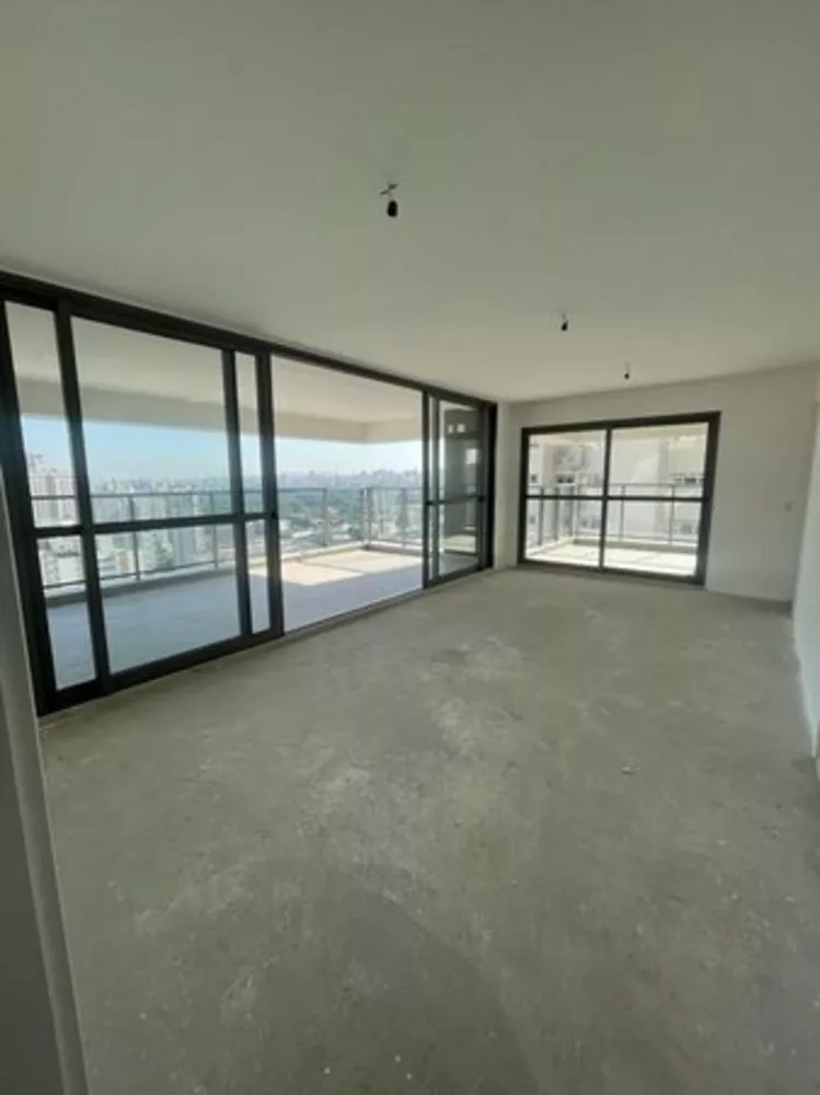 Apartamento à venda com 4 quartos, 157m² - Foto 2