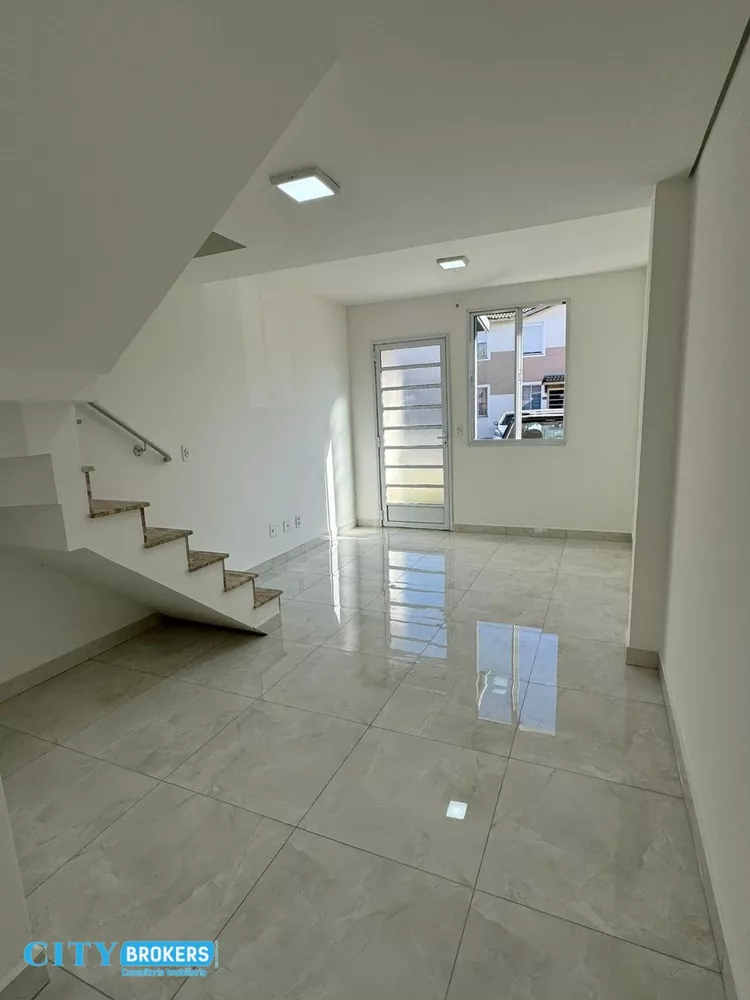 Casa de Condomínio à venda com 2 quartos, 54m² - Foto 6