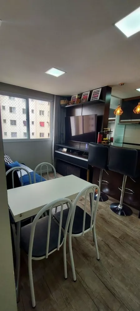 Apartamento à venda com 2 quartos, 40m² - Foto 2