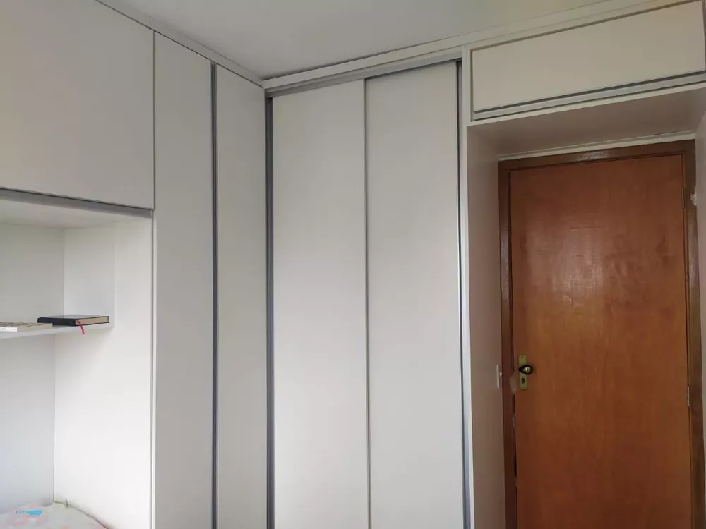 Apartamento à venda com 2 quartos, 93m² - Foto 3