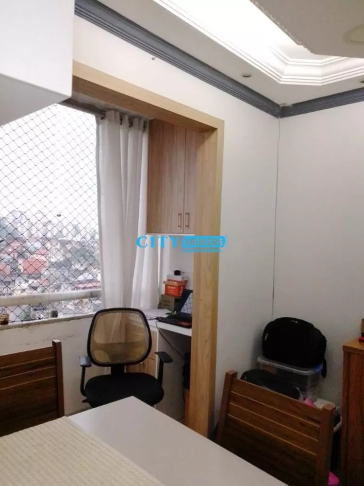 Apartamento à venda com 3 quartos, 66m² - Foto 3