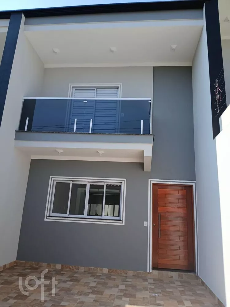 Casa à venda com 3 quartos, 130m² - Foto 2