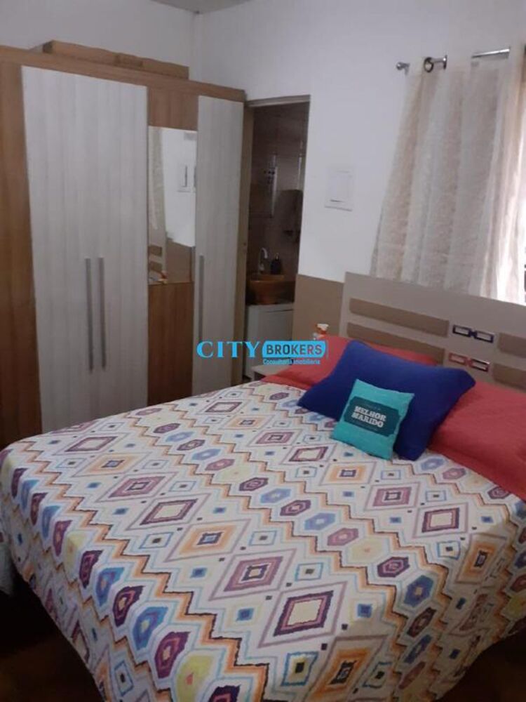 Casa à venda com 2 quartos, 120m² - Foto 9