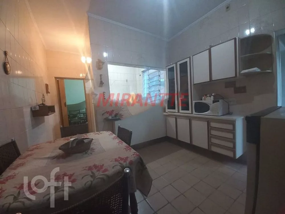 Casa à venda com 5 quartos, 211m² - Foto 4