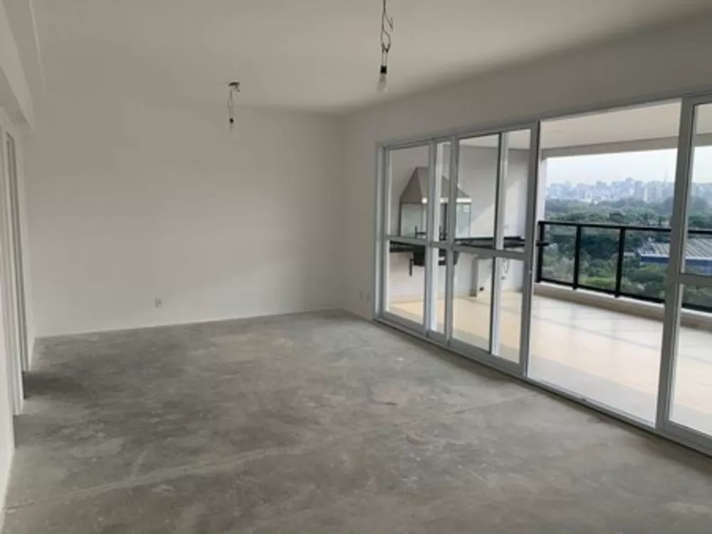 Apartamento à venda com 3 quartos, 163m² - Foto 2