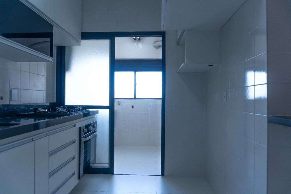 Apartamento à venda com 3 quartos, 95m² - Foto 7