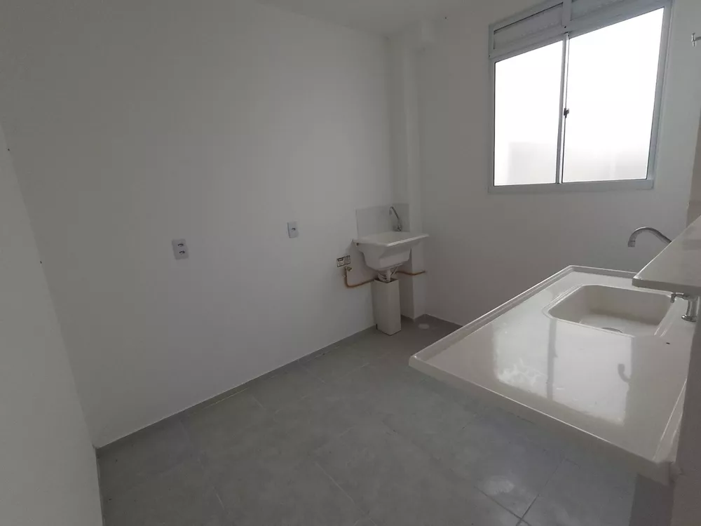 Apartamento à venda com 2 quartos, 43m² - Foto 7