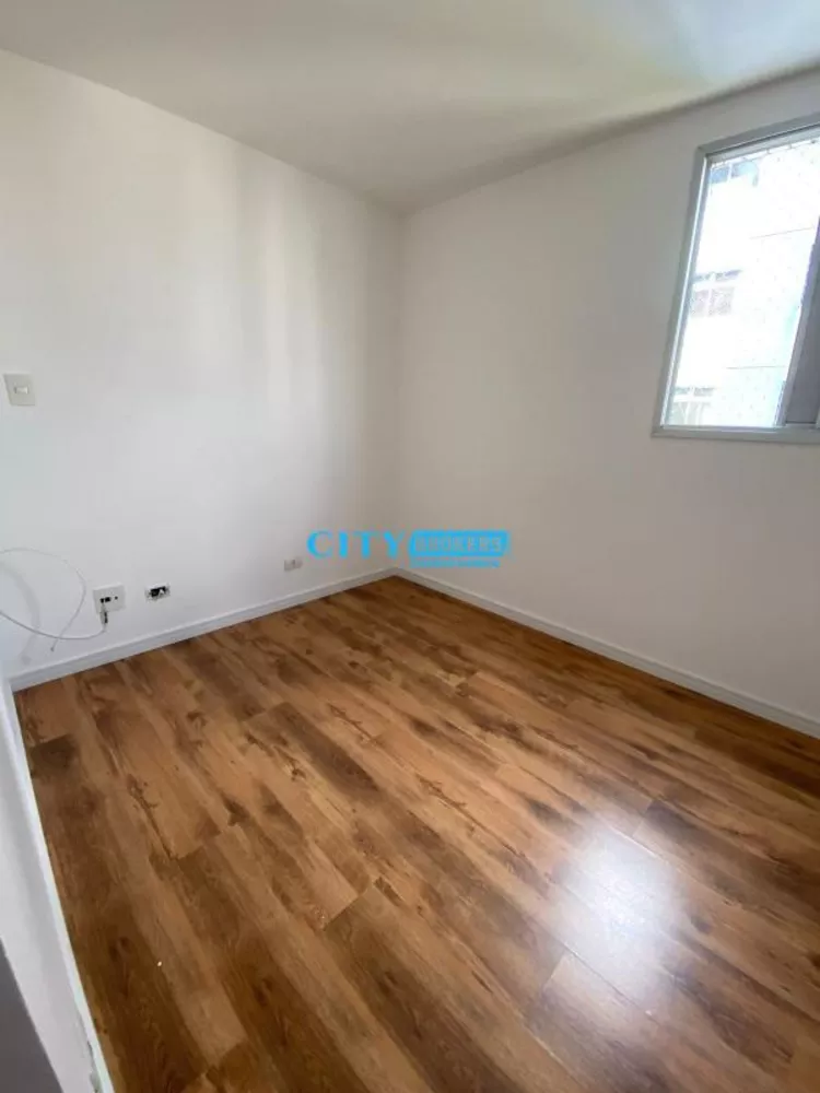 Apartamento à venda com 2 quartos, 60m² - Foto 6