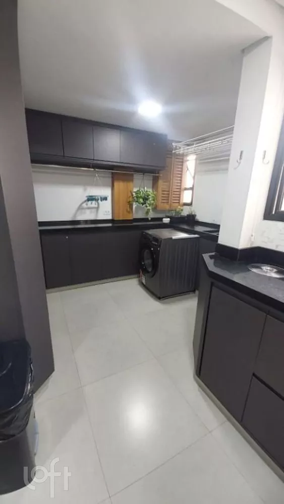 Apartamento à venda com 3 quartos, 90m² - Foto 4