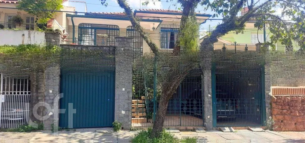 Casa à venda com 3 quartos, 160m² - Foto 1