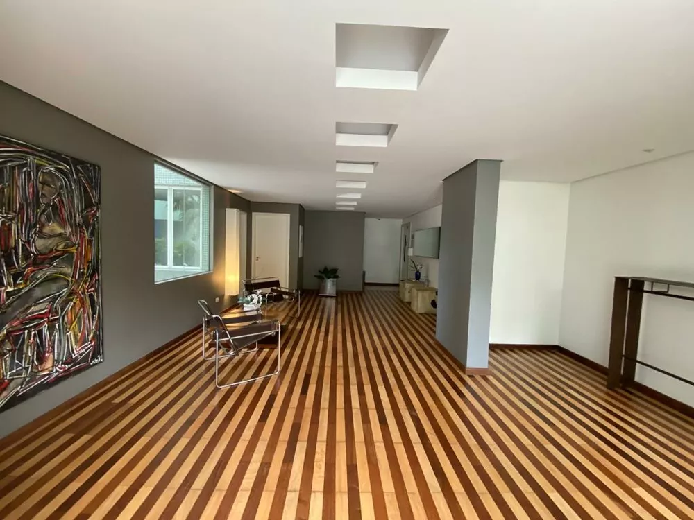 Apartamento à venda com 3 quartos, 130m² - Foto 8