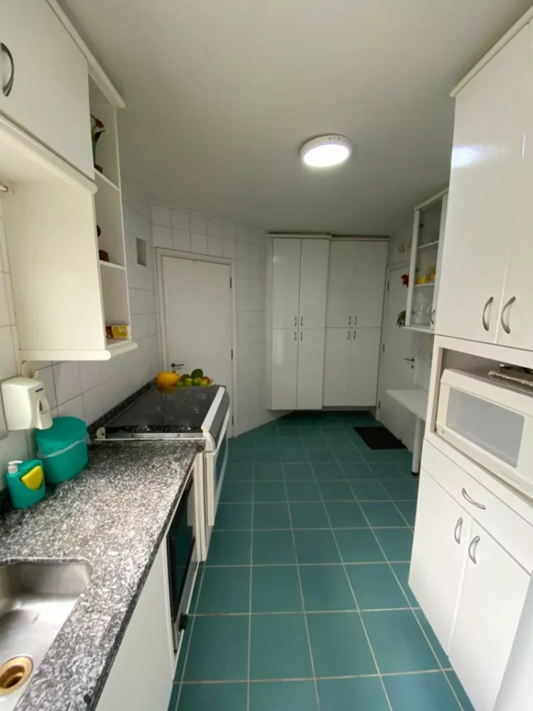 Apartamento à venda com 3 quartos, 130m² - Foto 7