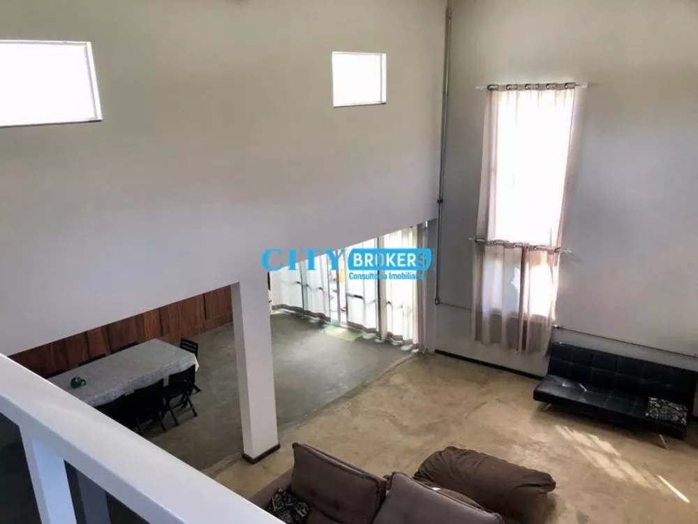 Chácara à venda com 2 quartos, 300m² - Foto 2