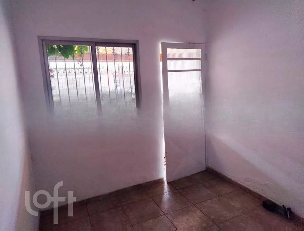 Casa à venda com 2 quartos, 70m² - Foto 2