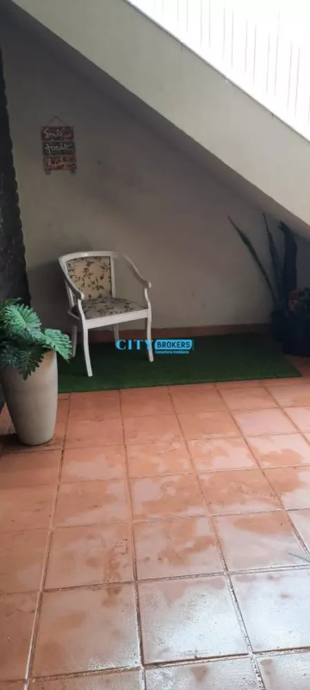 Sobrado à venda com 3 quartos, 130m² - Foto 4