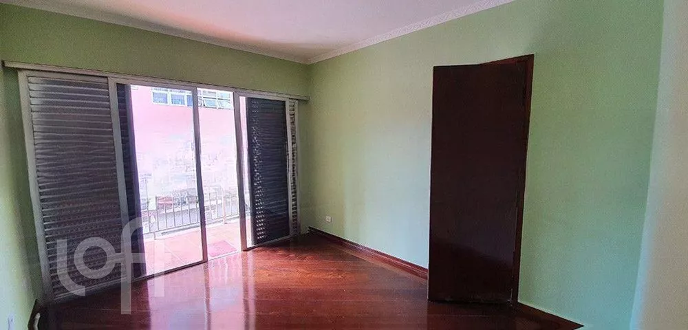 Casa à venda com 3 quartos, 351m² - Foto 8