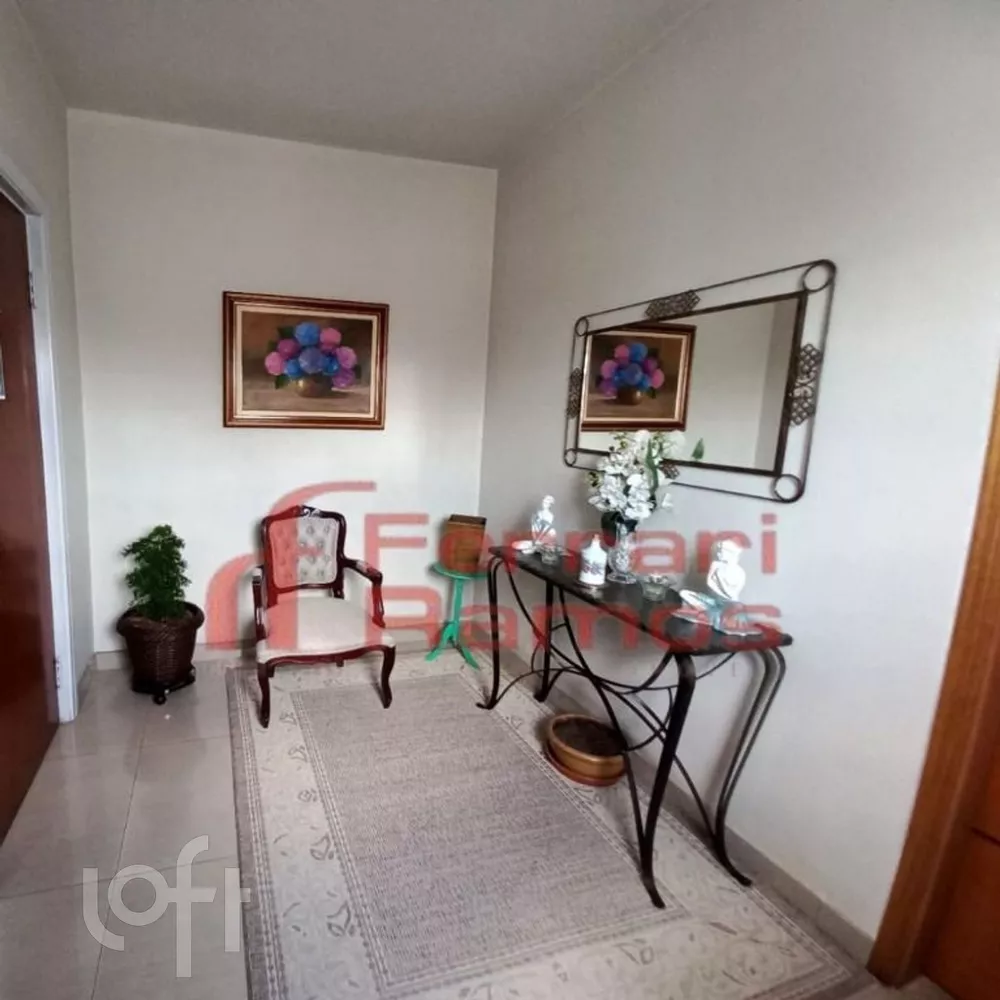 Apartamento à venda com 2 quartos, 100m² - Foto 1