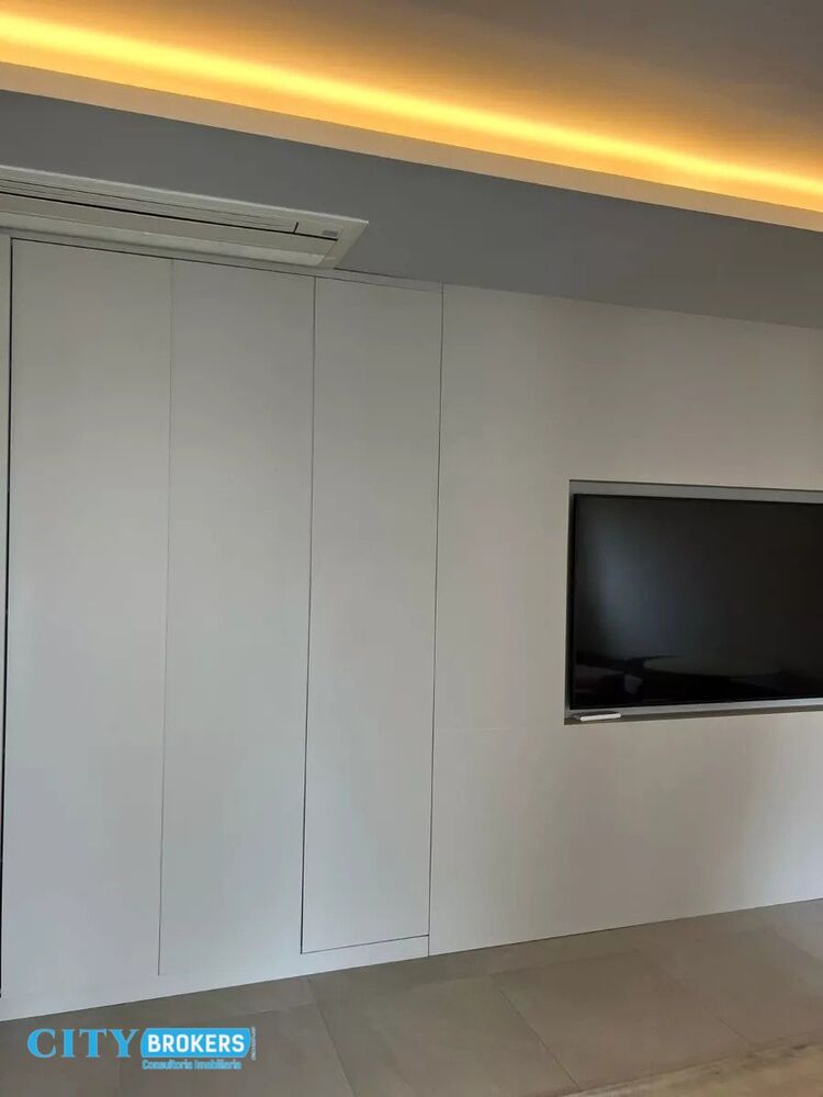 Apartamento à venda com 2 quartos, 82m² - Foto 3