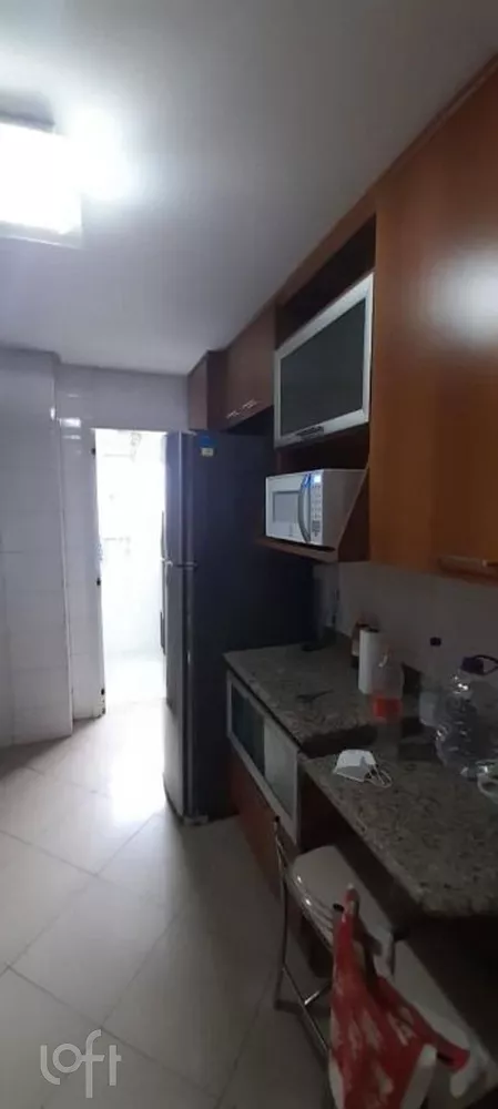 Apartamento à venda com 3 quartos, 86m² - Foto 7