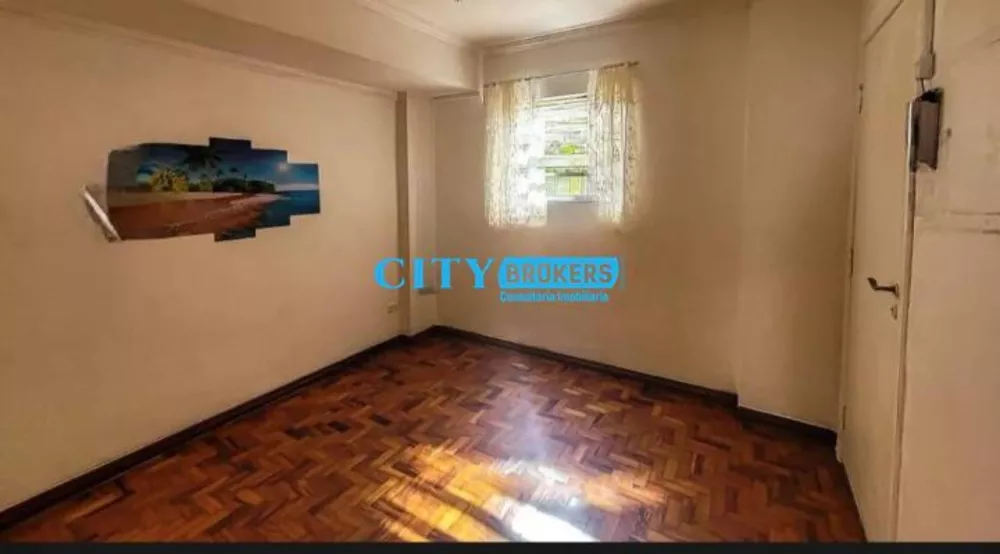 Apartamento à venda com 1 quarto, 34m² - Foto 2