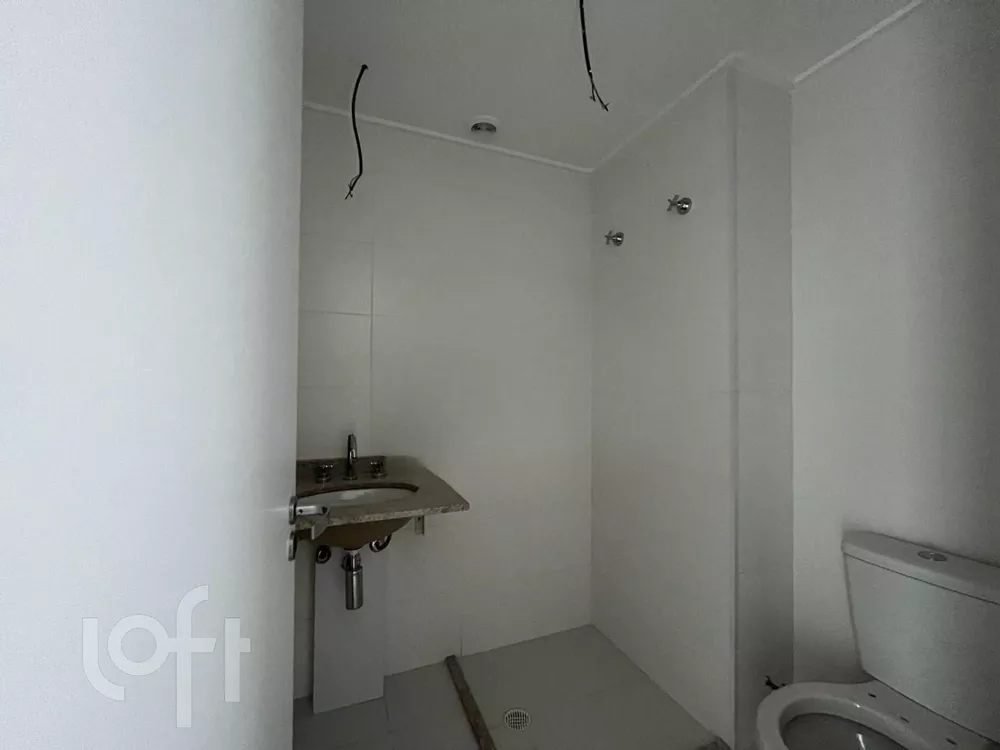 Apartamento à venda com 2 quartos, 68m² - Foto 4