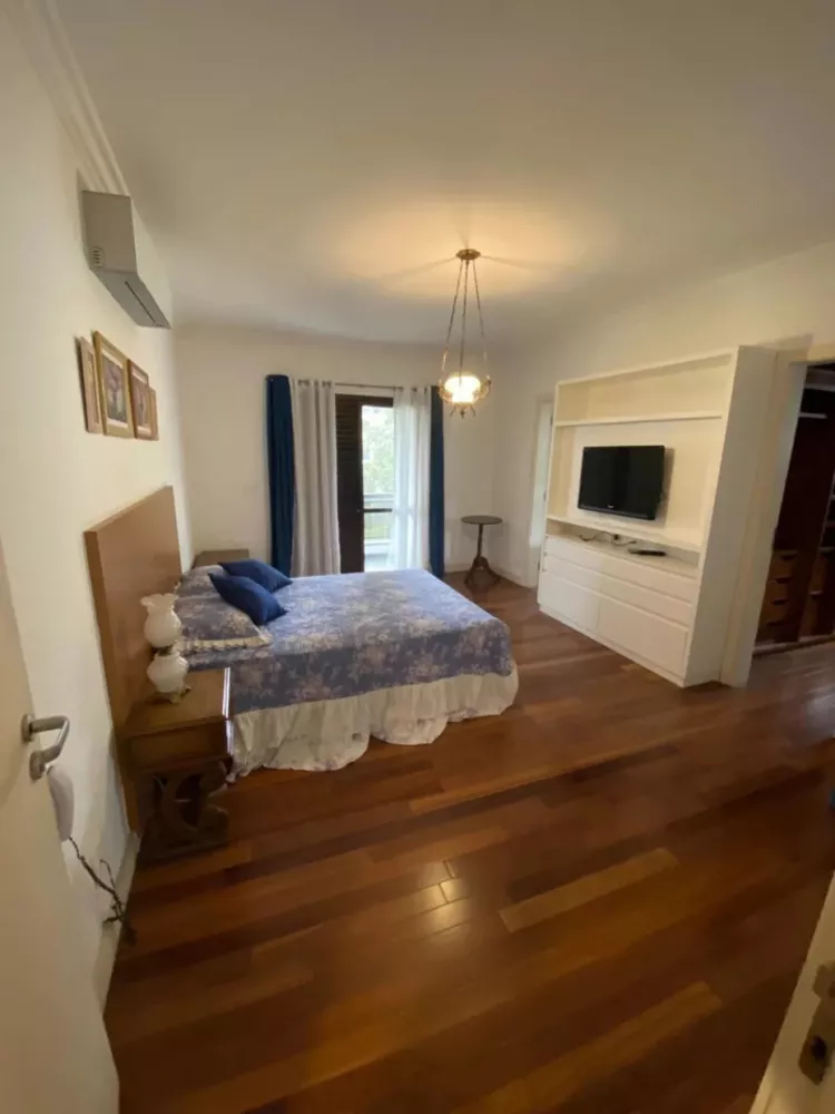 Apartamento à venda com 3 quartos, 320m² - Foto 2