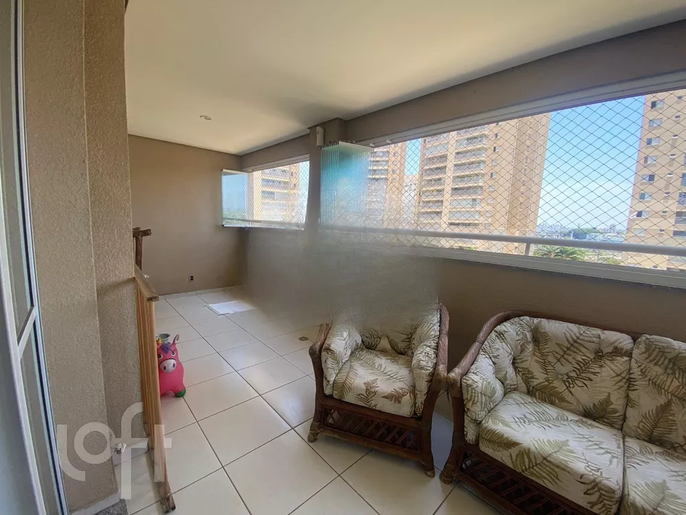 Apartamento à venda com 4 quartos, 150m² - Foto 1