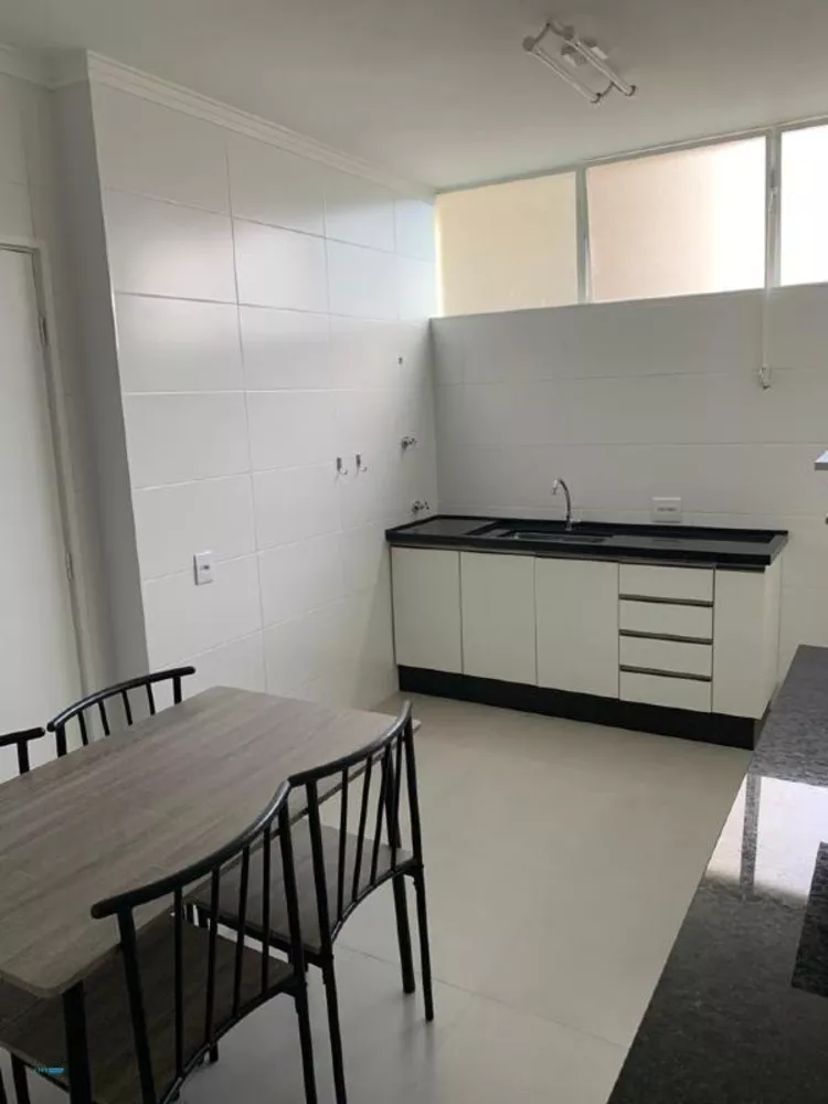 Apartamento à venda com 3 quartos, 155m² - Foto 6