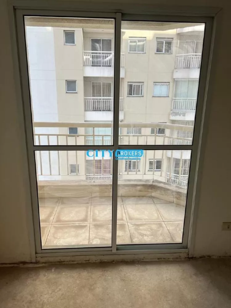 Apartamento à venda com 2 quartos, 50m² - Foto 2