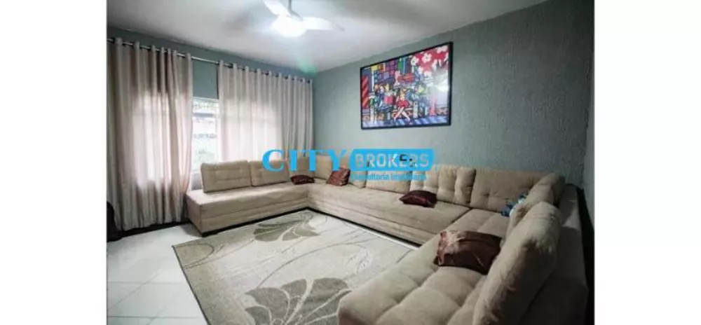 Sobrado à venda com 4 quartos, 180m² - Foto 1