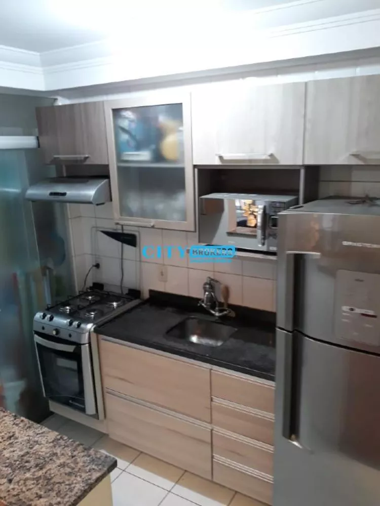 Apartamento à venda com 2 quartos, 49m² - Foto 4