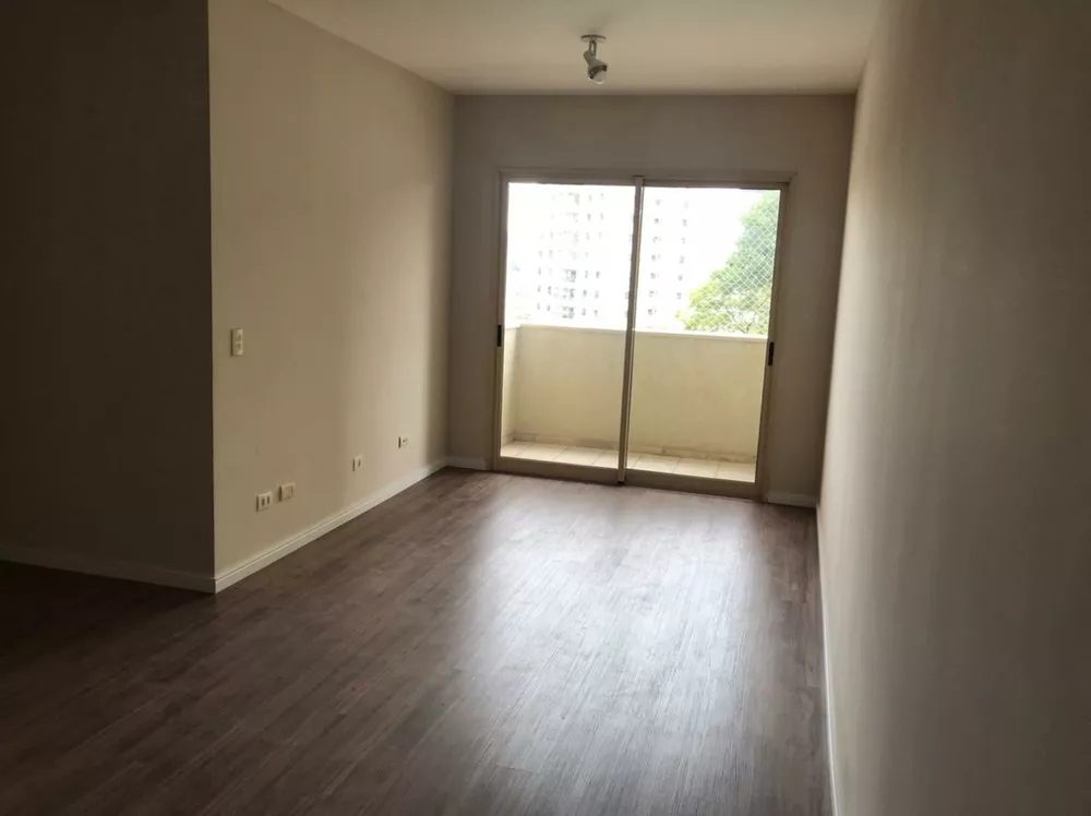 Apartamento à venda com 3 quartos, 85m² - Foto 2