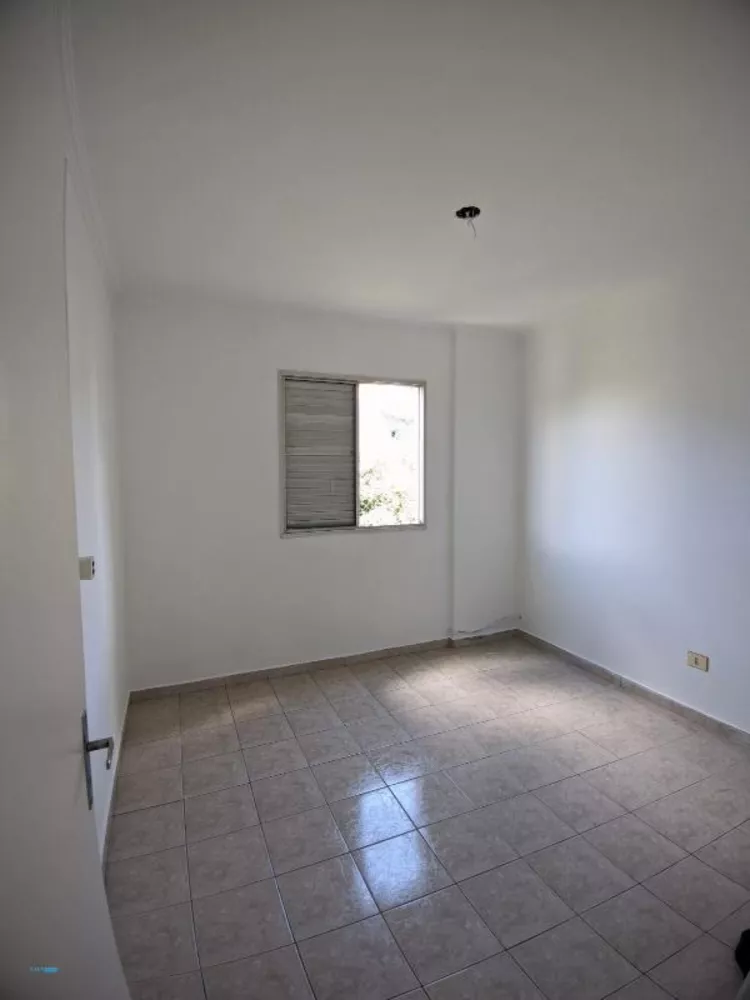 Apartamento à venda com 2 quartos, 56m² - Foto 2