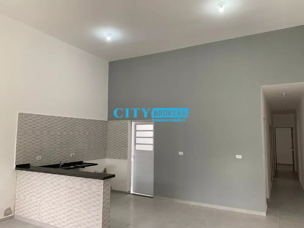 Casa à venda com 3 quartos, 83m² - Foto 6