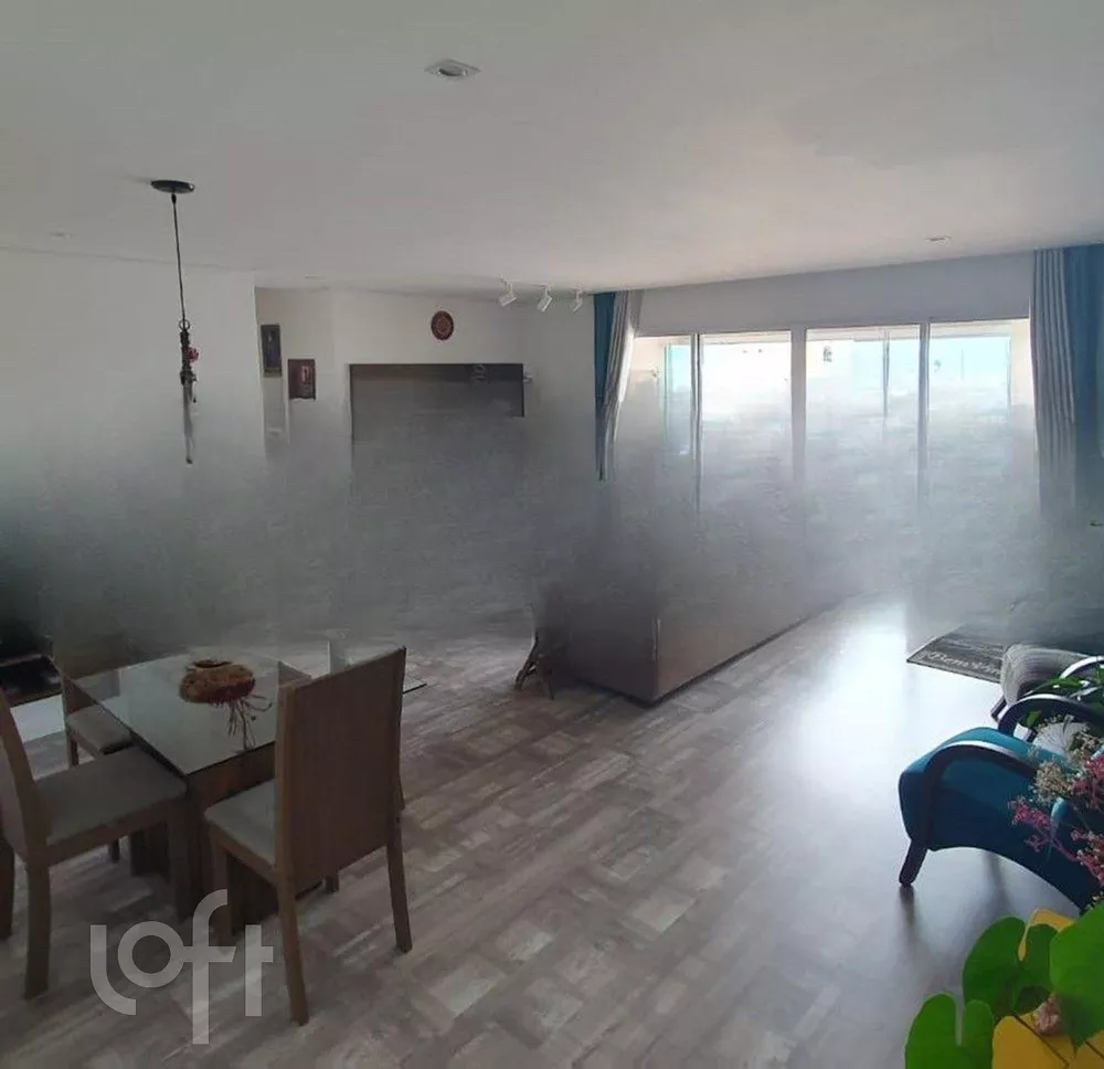 Apartamento à venda com 3 quartos, 106m² - Foto 1