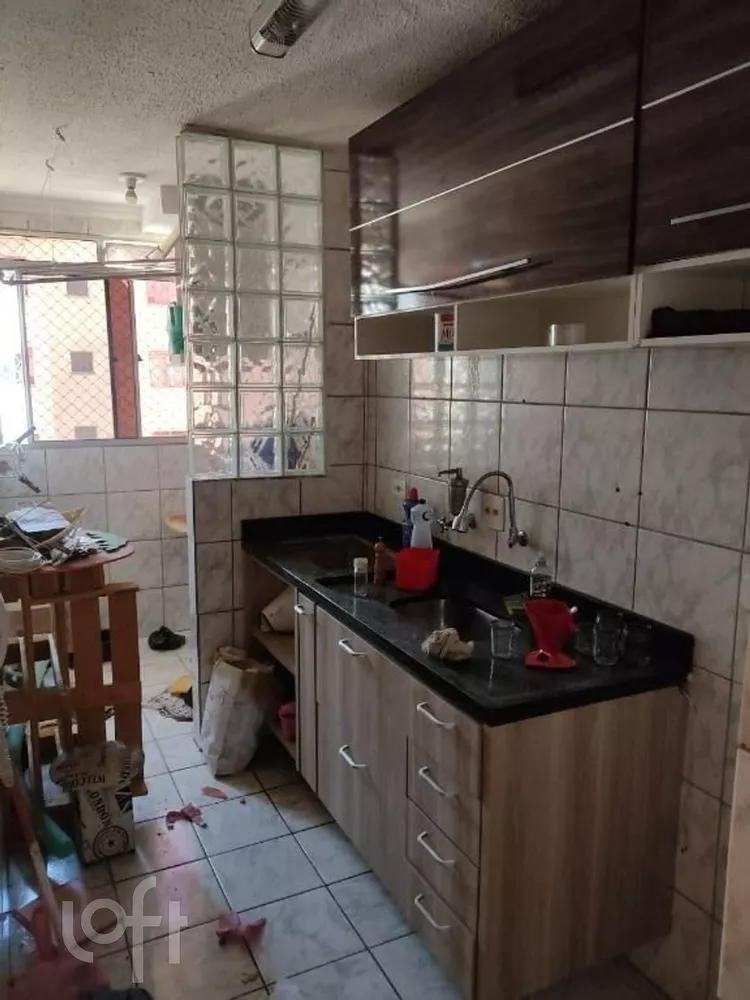 Apartamento à venda com 2 quartos, 48m² - Foto 3