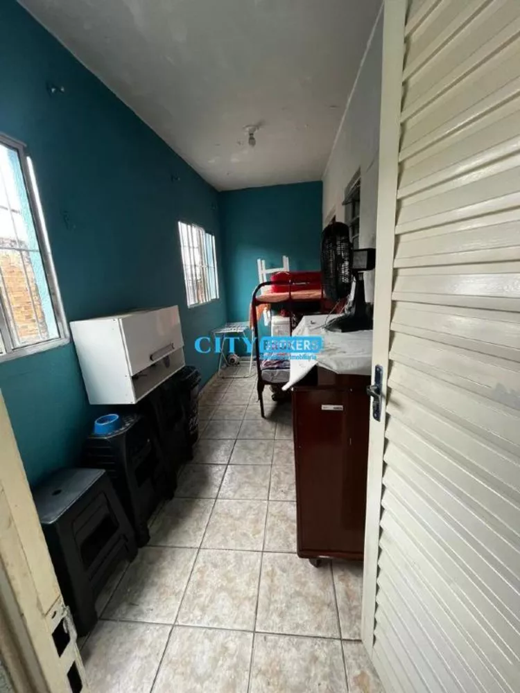 Casa à venda com 4 quartos, 180m² - Foto 8