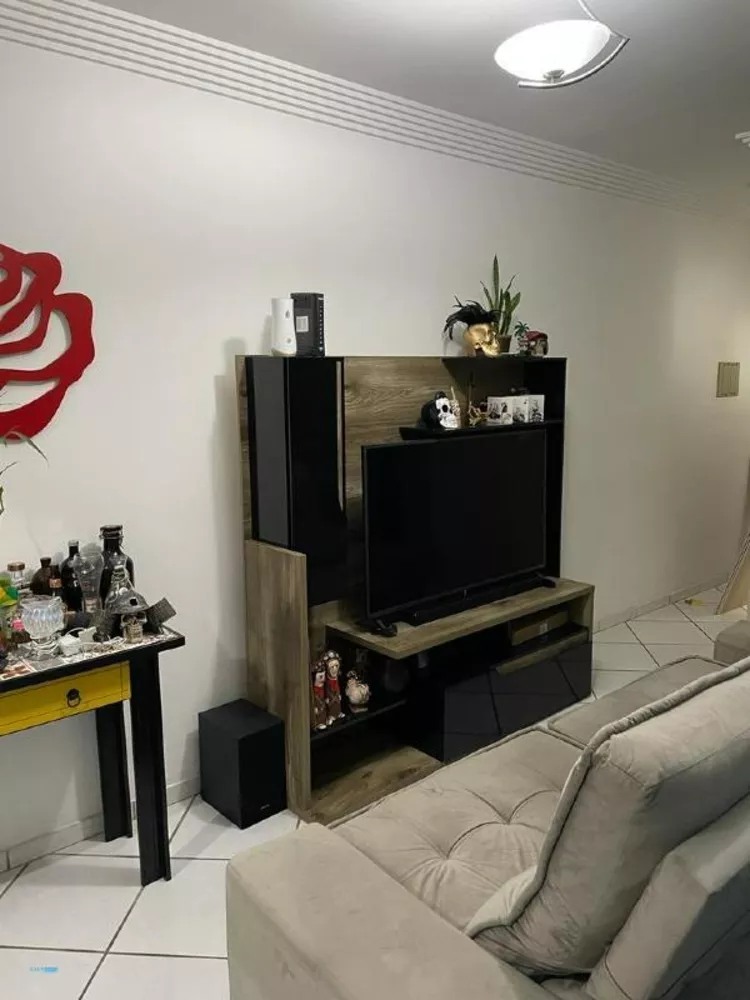 Apartamento à venda com 2 quartos, 60m² - Foto 3