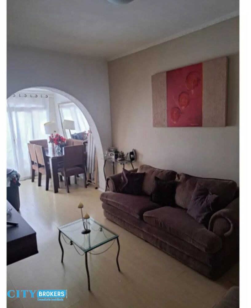 Sobrado à venda com 3 quartos, 198m² - Foto 1