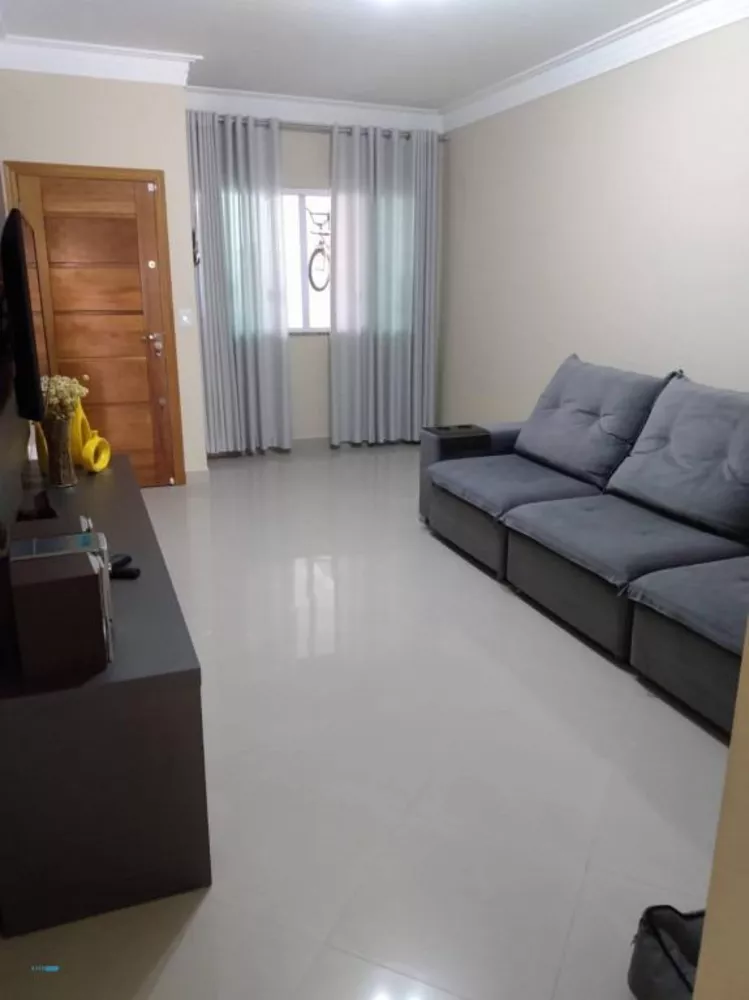 Casa à venda com 3 quartos, 150m² - Foto 2