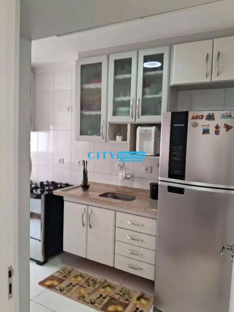 Apartamento à venda com 2 quartos, 62m² - Foto 7