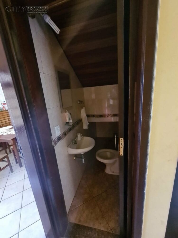 Sobrado à venda com 3 quartos, 300m² - Foto 5