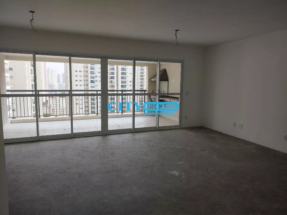 Apartamento à venda com 3 quartos, 154m² - Foto 4