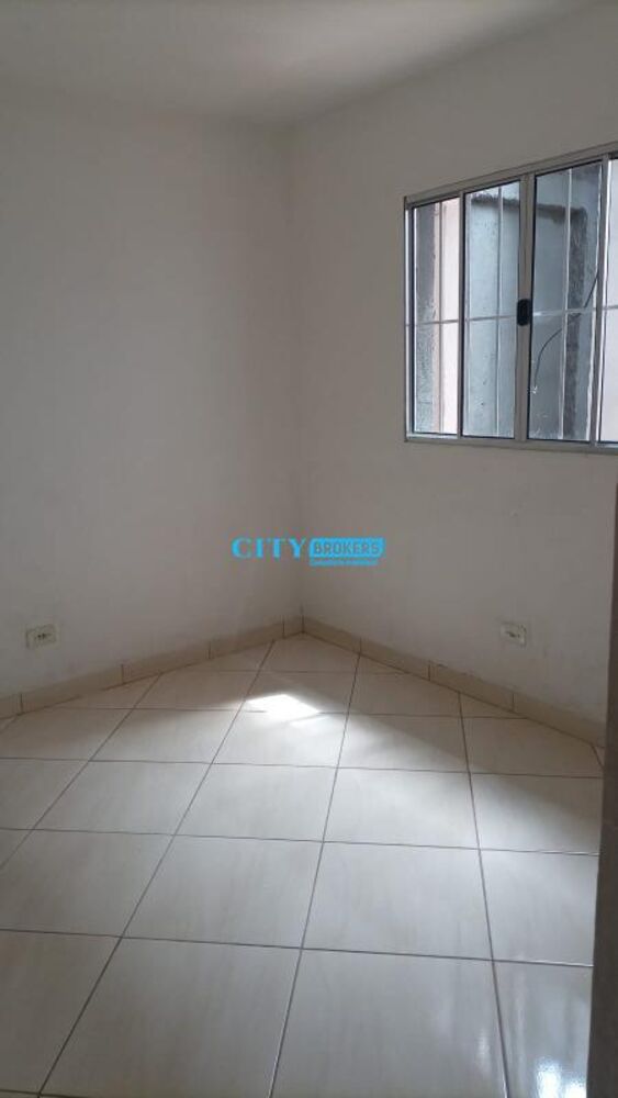 Casa para alugar com 2 quartos, 60m² - Foto 5