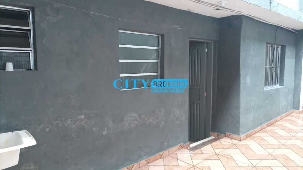 Casa para alugar com 2 quartos, 60m² - Foto 9