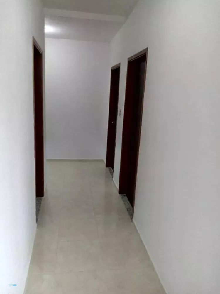 Casa à venda com 2 quartos, 110m² - Foto 8