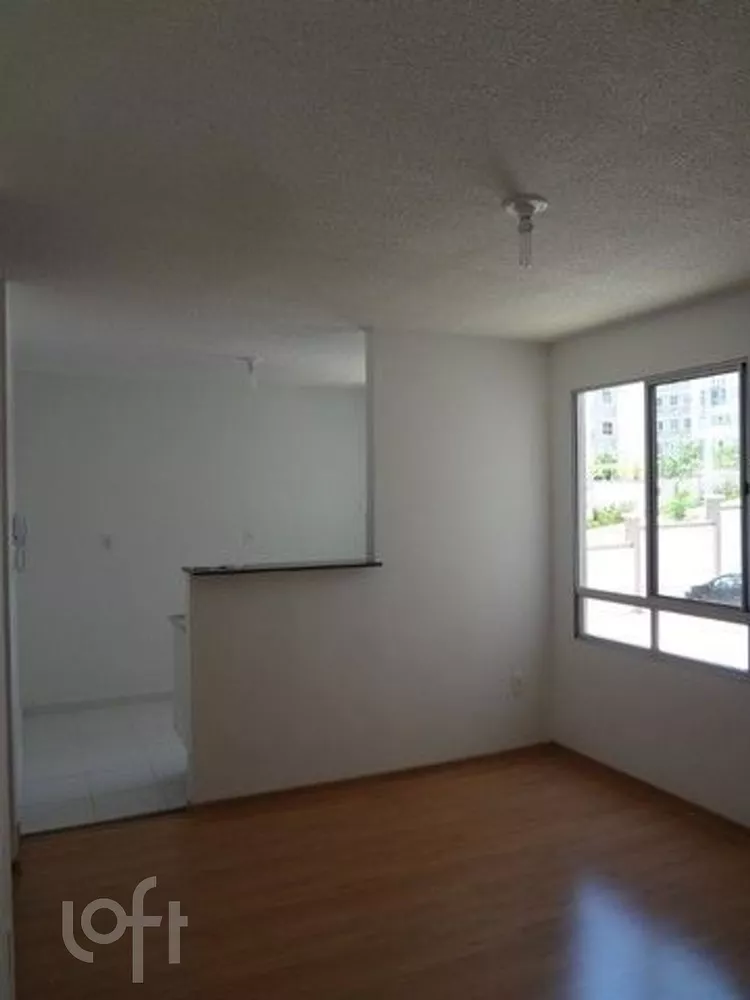 Apartamento à venda com 2 quartos, 46m² - Foto 3