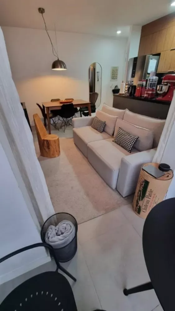 Apartamento à venda com 2 quartos, 54m² - Foto 1