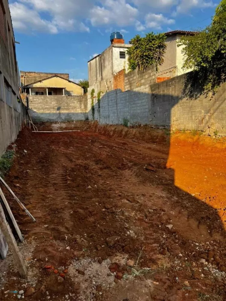 Terreno à venda, 205m² - Foto 2