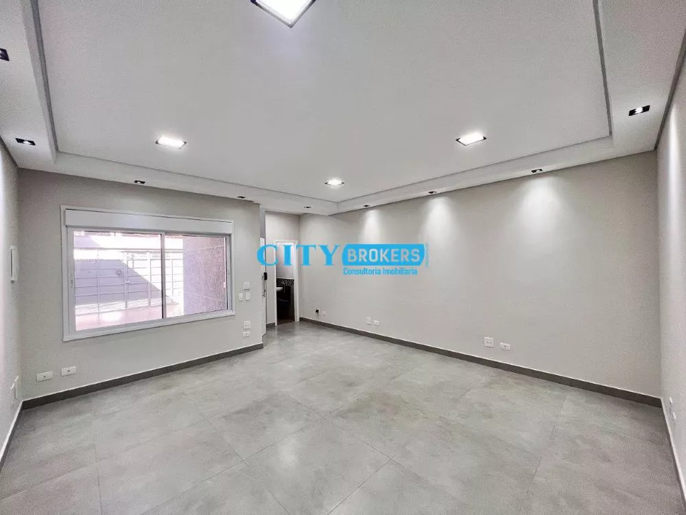 Sobrado à venda com 3 quartos, 170m² - Foto 1